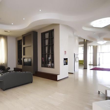 Rolling Hotel Casoria Εξωτερικό φωτογραφία