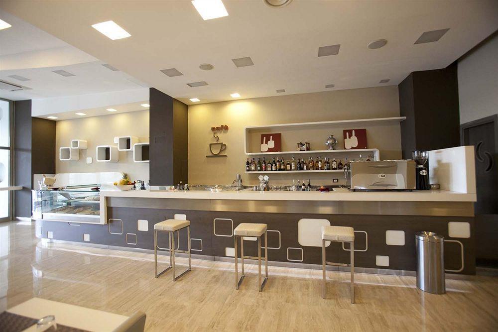 Rolling Hotel Casoria Εξωτερικό φωτογραφία