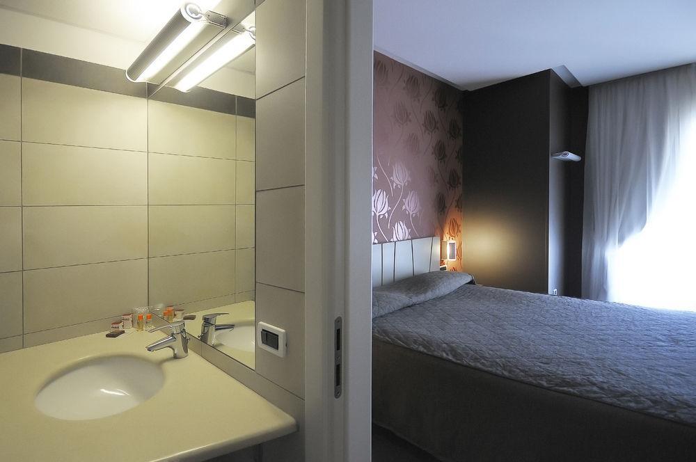 Rolling Hotel Casoria Εξωτερικό φωτογραφία