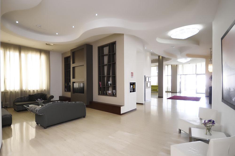 Rolling Hotel Casoria Εξωτερικό φωτογραφία
