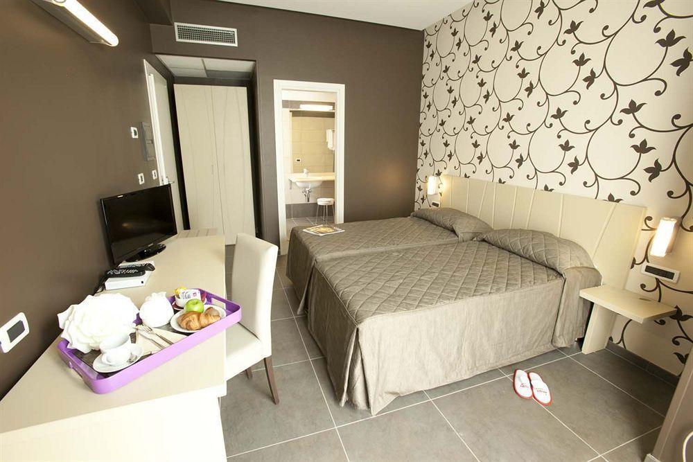 Rolling Hotel Casoria Εξωτερικό φωτογραφία